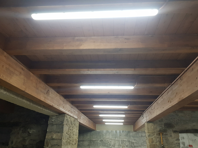 locales y naves instalaciones electricas M&M
