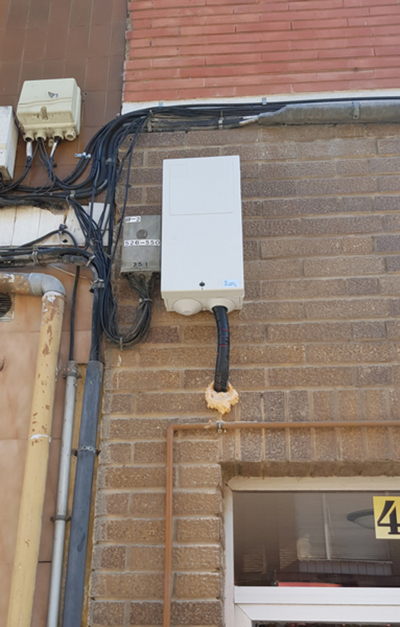 locales y naves instalaciones electricas M&M